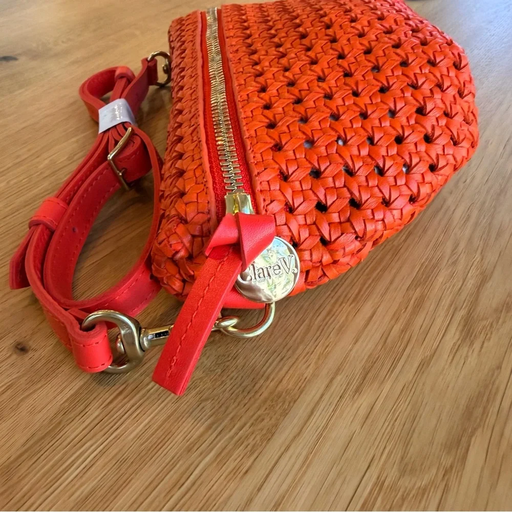 Clare V PETITE FANNY in Bright Poppy Rattan NWT $375 - Picture 5 of 9